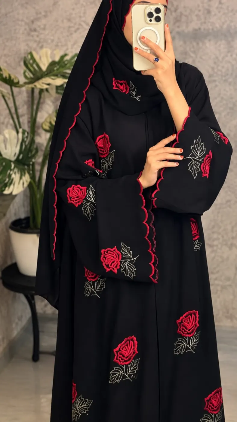 Rosa lend Abaya